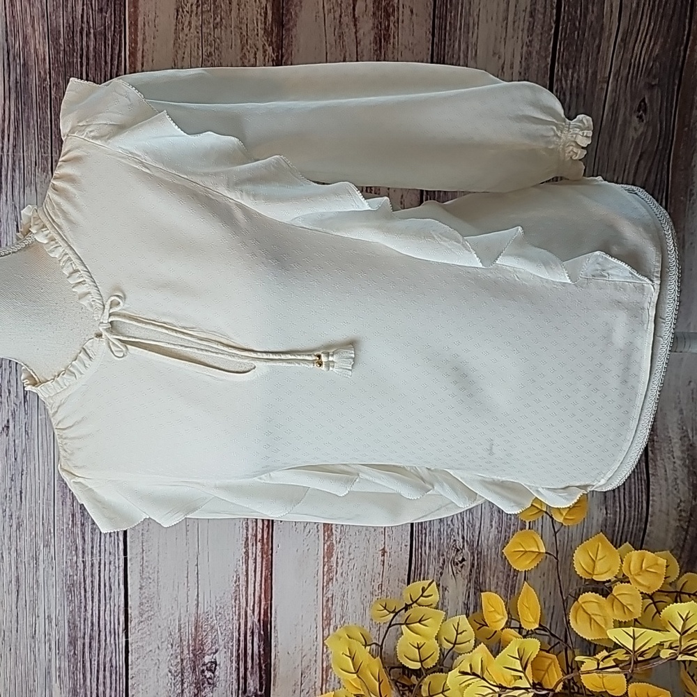 PAIGE KAYDYNN ☆HOST PICK☆ 3/4 SLEEVE RUFFLE BLOUSE